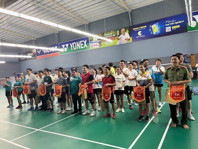 Sân Cầu Lông Lê Vũ