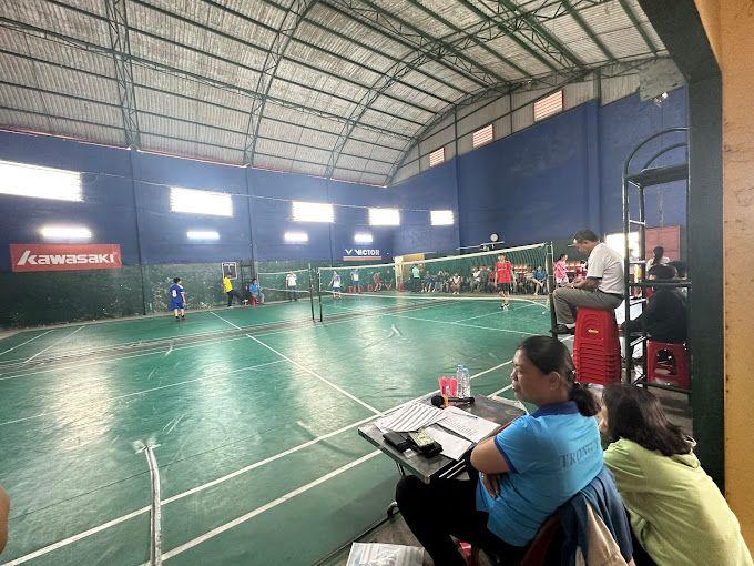 Sân Cầu Lông Kim Thắng