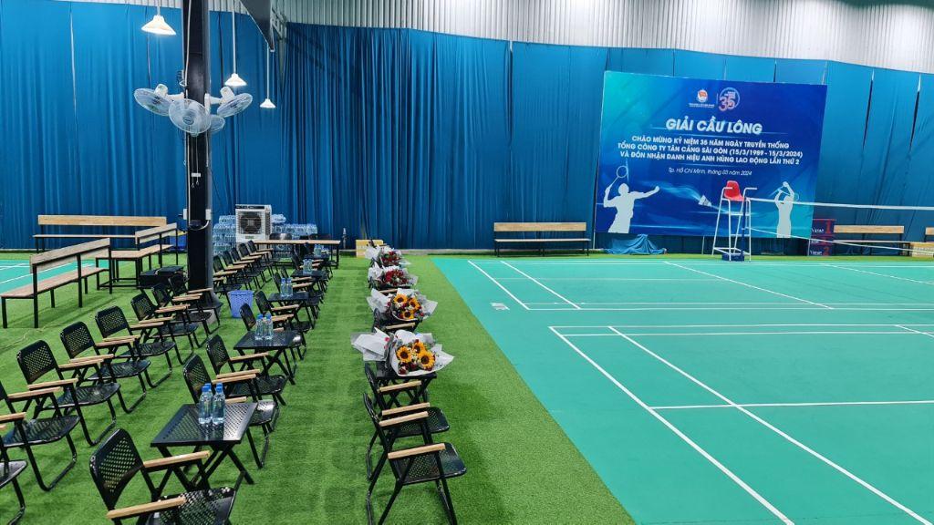 Sân Cầu Lông VStar Badminton