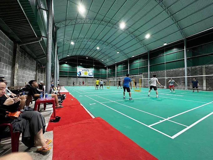 Sân Cầu Lông Thịnh Cầu Bè