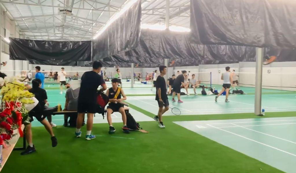 Sân Cầu Lông B-ZONE 11