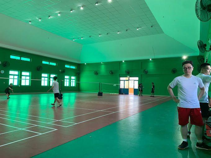 Sân Cầu Lông Trường THPT Bình Phú
