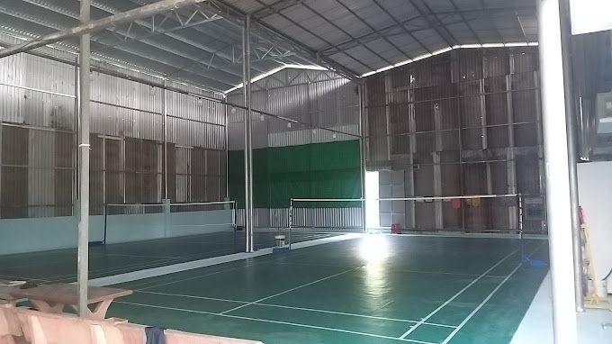 Sân Cầu Lông Cây Trắc