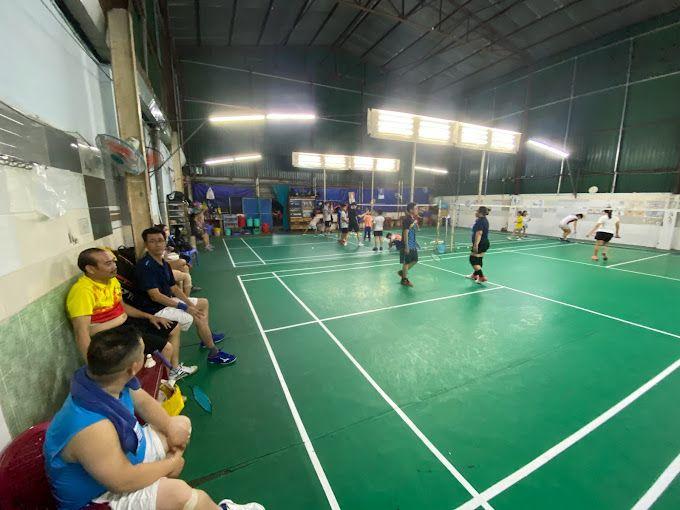 Sân Cầu Lông Nguyễn Văn Nghi - cô Bảnh