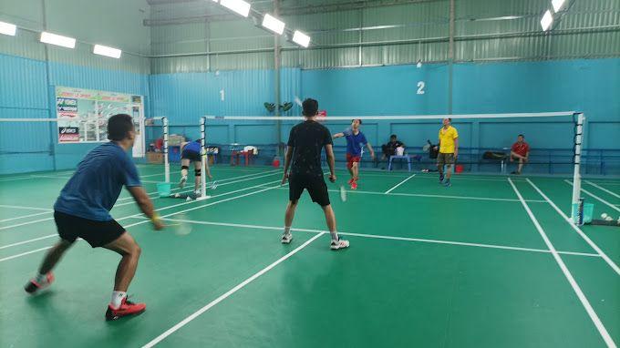 Sân Cầu Lông Trung Kiên