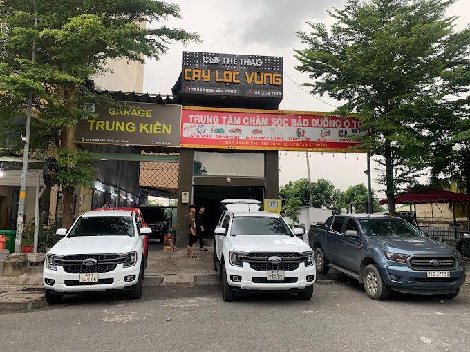 Sân Cầu Lông Cây Lộc Vừng Thủ Đức