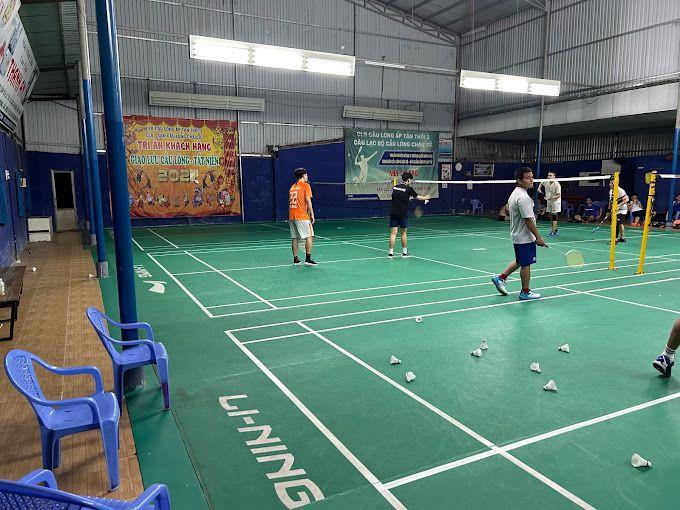 Sân Cầu Lông Châu Tử