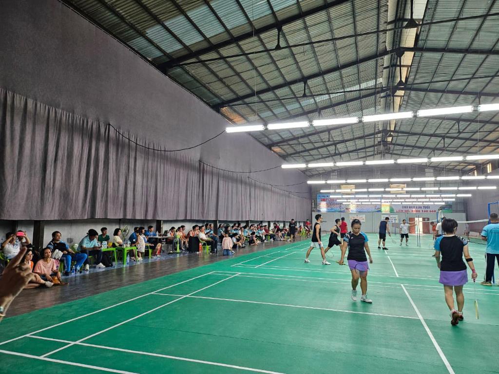 Sân Cầu Lông Toàn Tiến 2