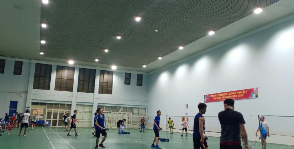 Sân Cầu Lông Nhà Thi Đấu Ba Đình