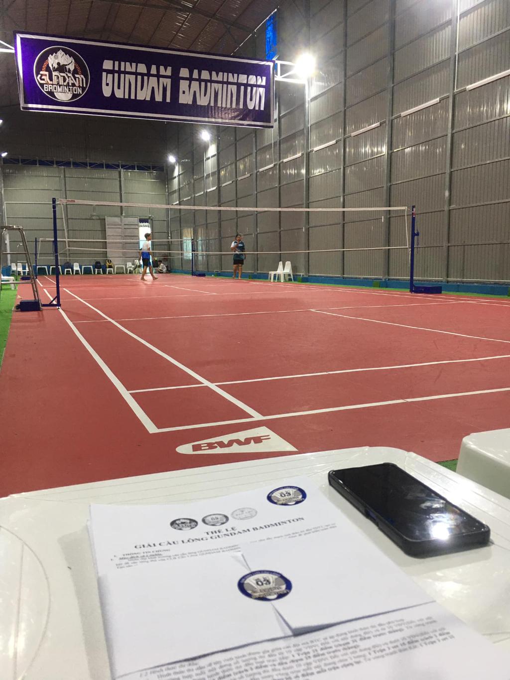 Sân Cầu Lông Gundam