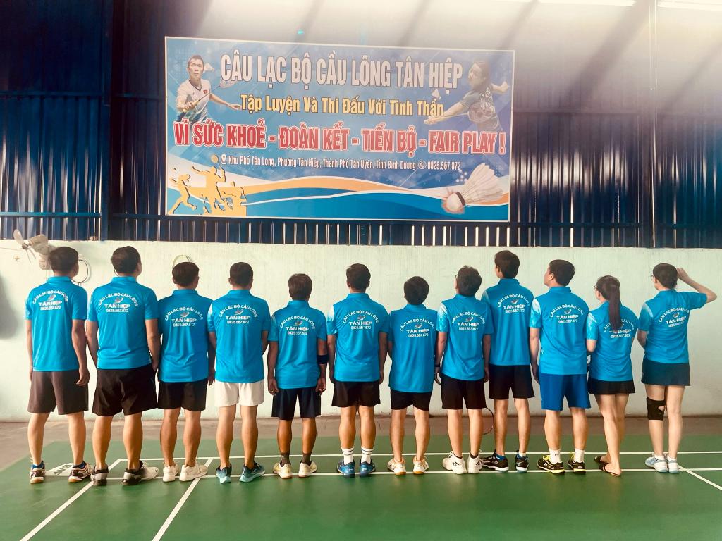 Sân Cầu Lông Tân Hiệp 