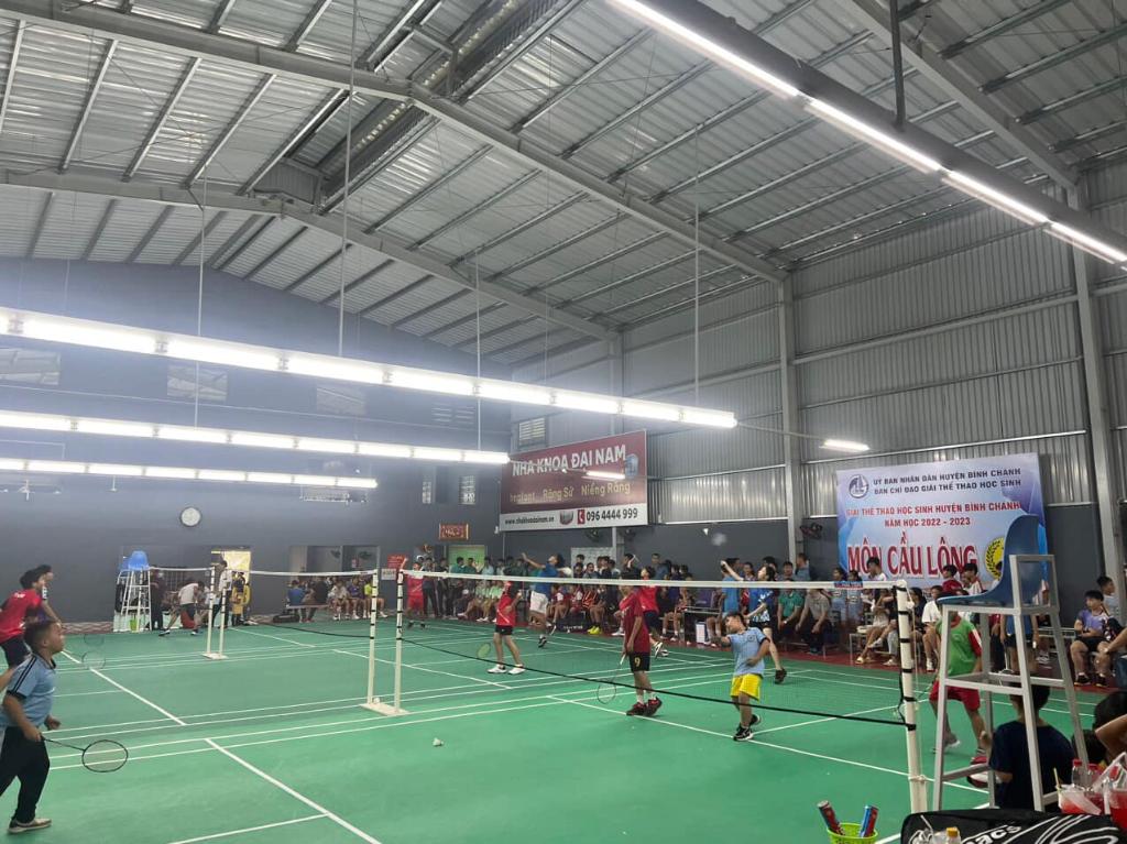 Sân Cầu Lông Tam Anh