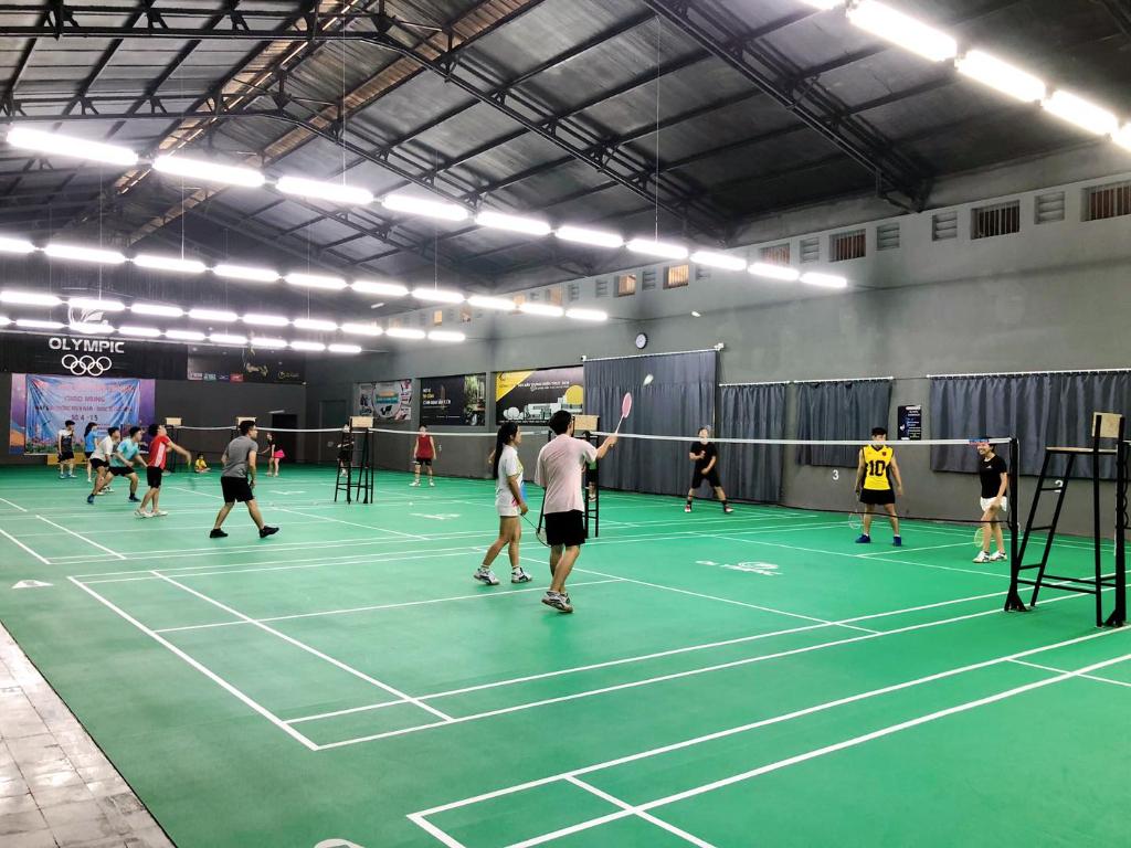 Sân Cầu Lông Olympic