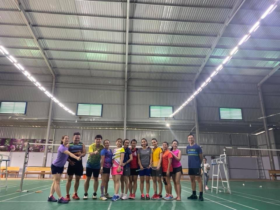 Sân Cầu Lông Hương Châu