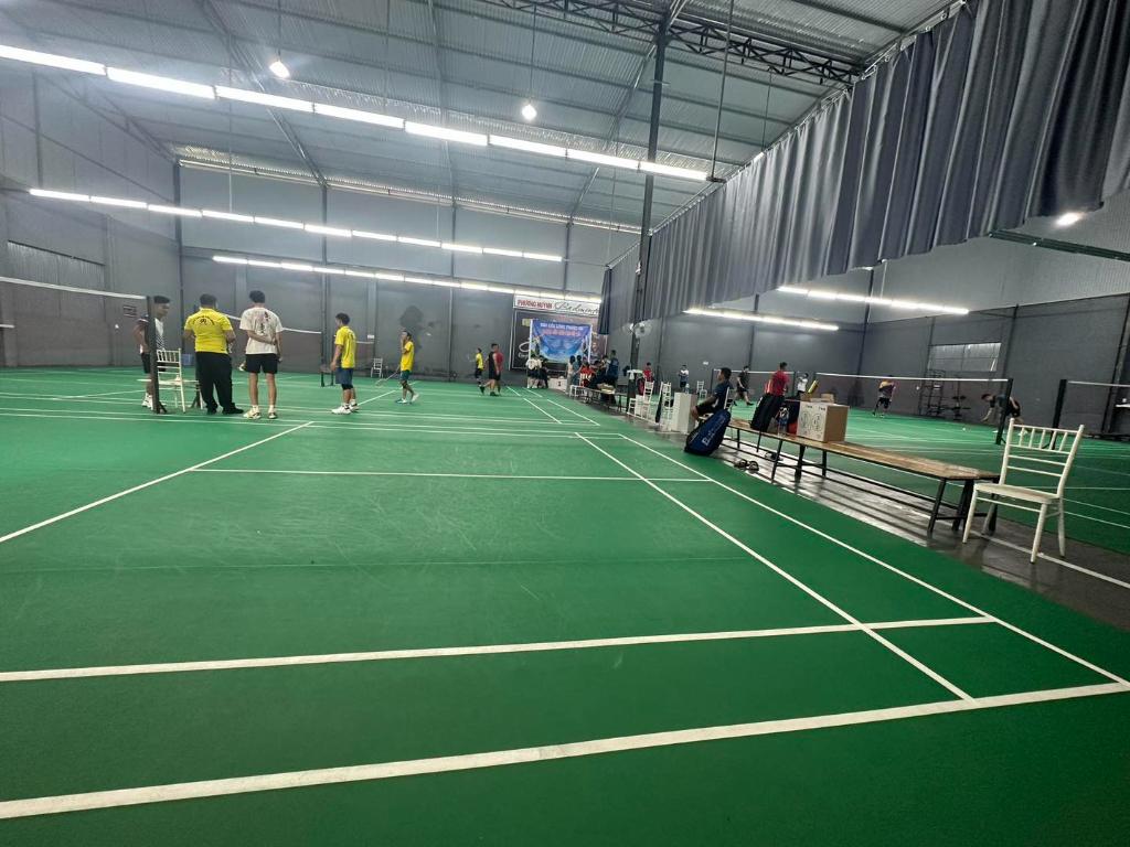 Sân Cầu Lông Phương Huỳnh