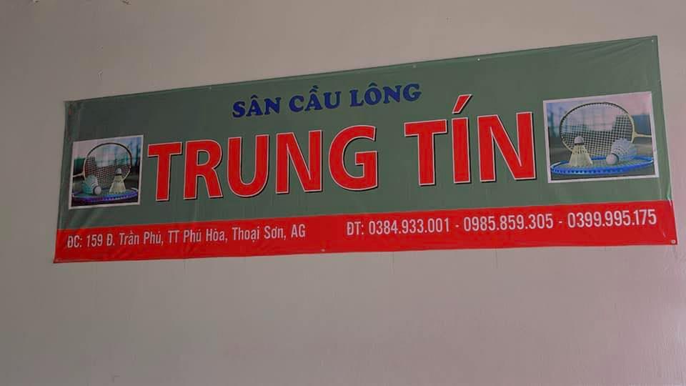 Sân Cầu Lông Trung Tín