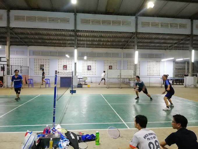 Sân Cầu Lông Đại Học Cần Thơ