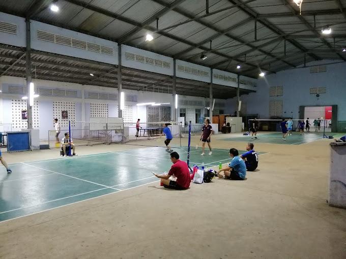 Sân Cầu Lông Đại Học Cần Thơ
