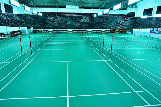 Sân Cầu Lông Cao Đẳng Nghề