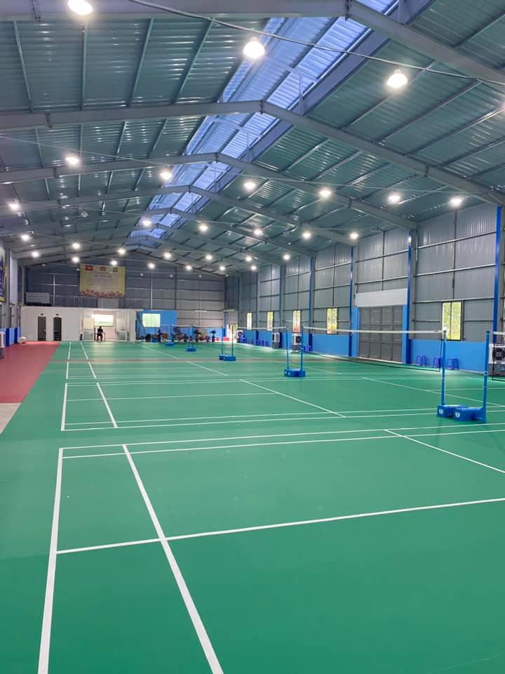 Sân cầu lông Dương Gia