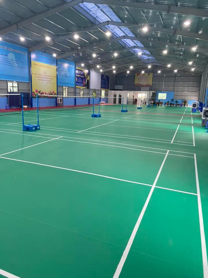 Sân cầu lông Dương Gia