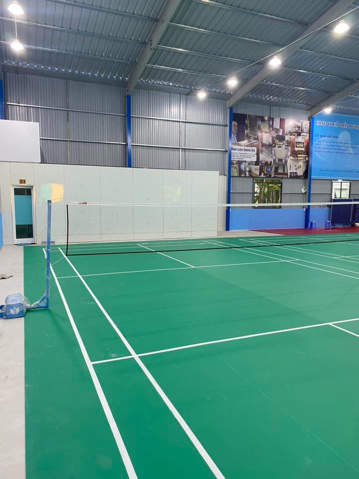 Sân cầu lông Dương Gia
