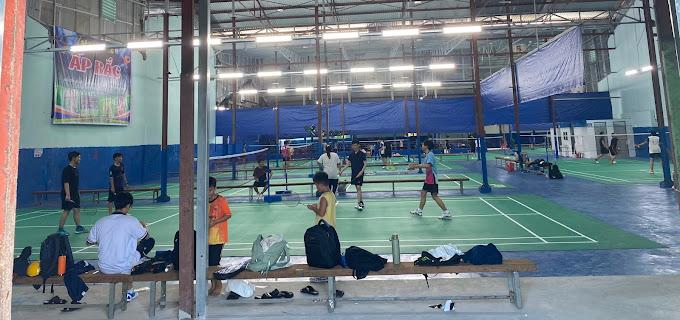Sân Cầu Lông Ấp Bắc