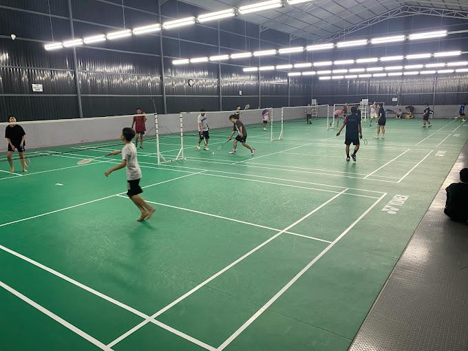 Sân Cầu Lông Thị Trấn Cái Bè