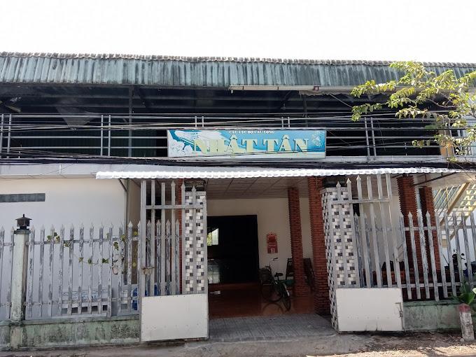 Sân Cầu lông Nhật Tân