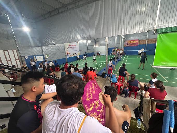 Sân Cầu Lông TH