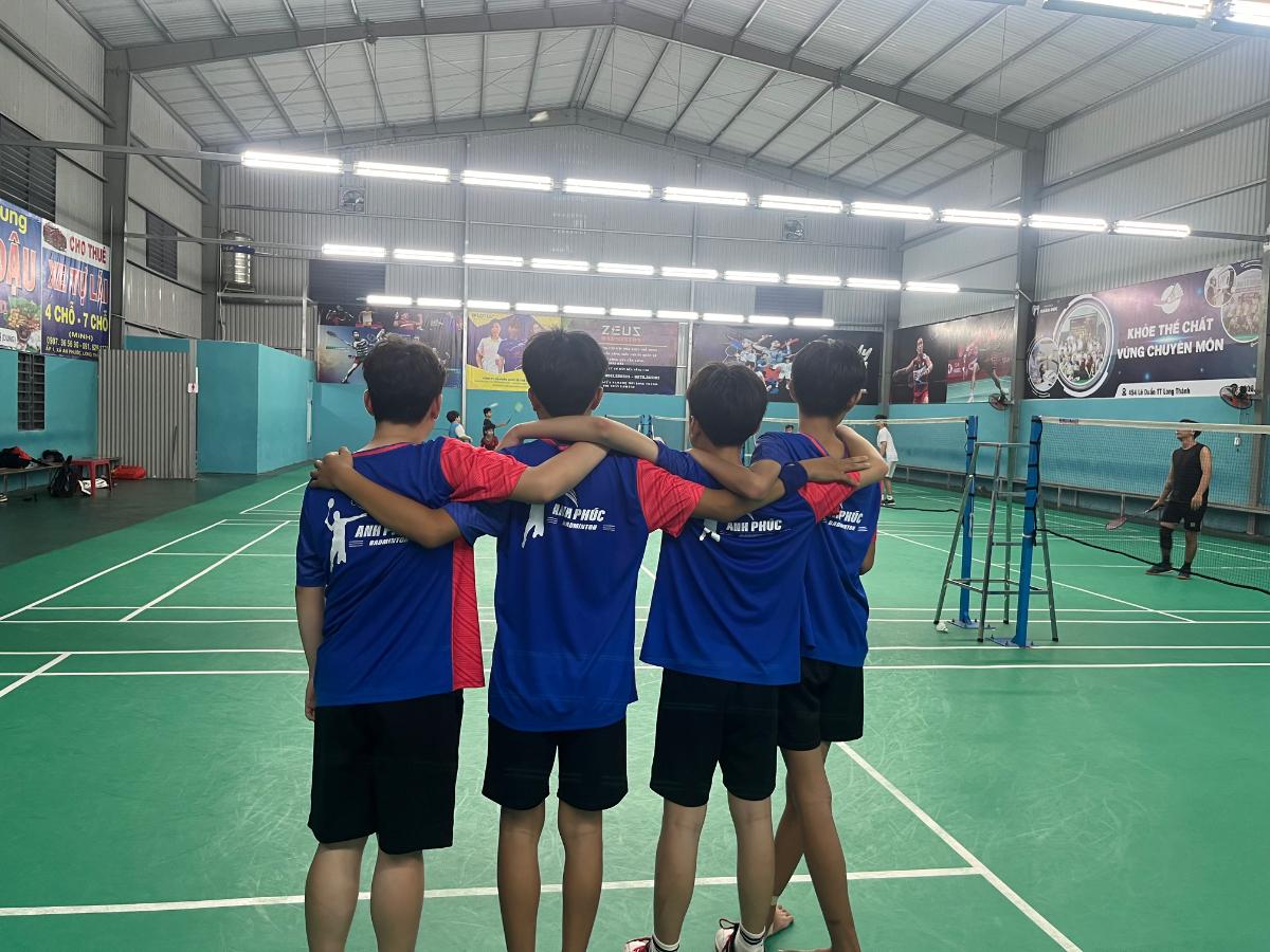 Sân Cầu Lông Anh Phúc