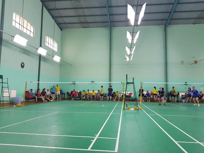 Nhà Thi Đấu Cầu Lông