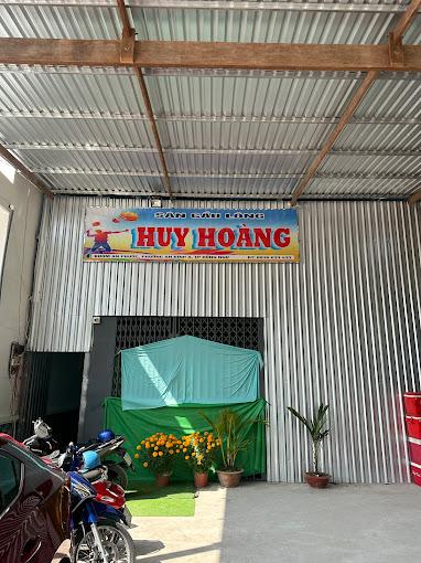 Sân Cầu Lông Huy Hoàng