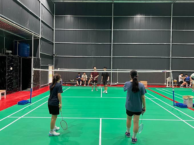 Sân Cầu Lông Ecopark