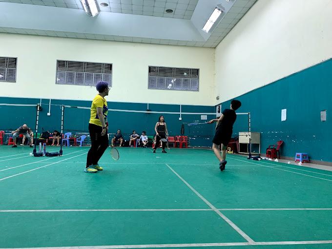 Sân Cầu Lông trường THPT Nguyễn Thị Minh Khai