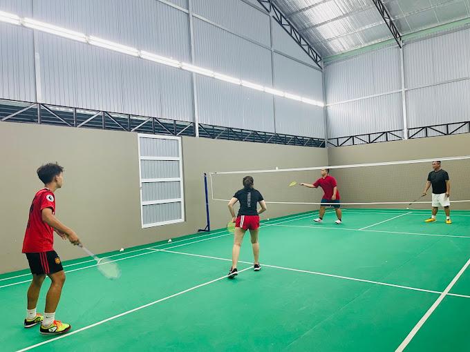 Sân Cầu Lông Phù Đổng