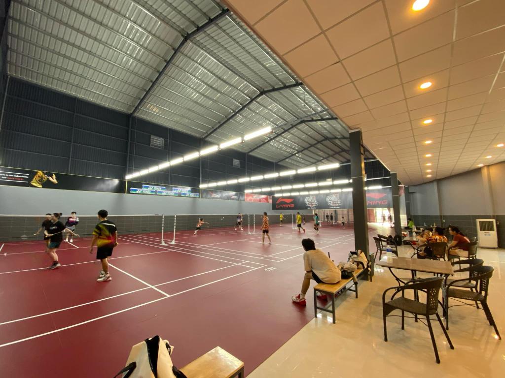 Sân Cầu Lông Lộc Phát