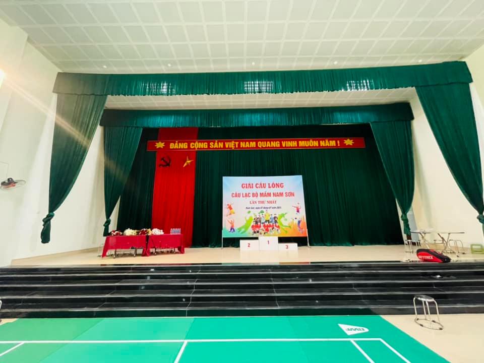 Sân Cầu Lông Trường TH Nam Sơn 2