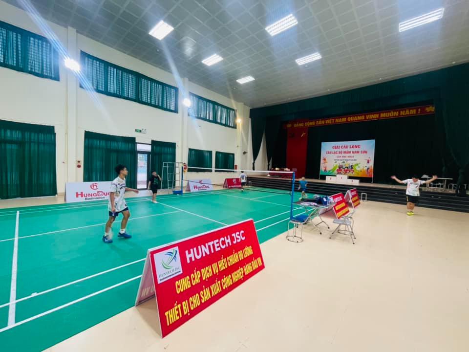 Sân Cầu Lông Trường TH Nam Sơn 2