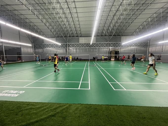 Sân Cầu Lông Lý Thái Tổ