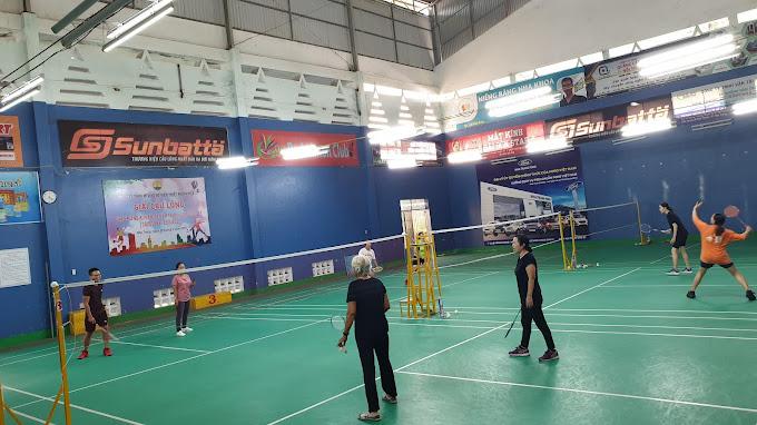 Sân Cầu Lông Ngô Quyền