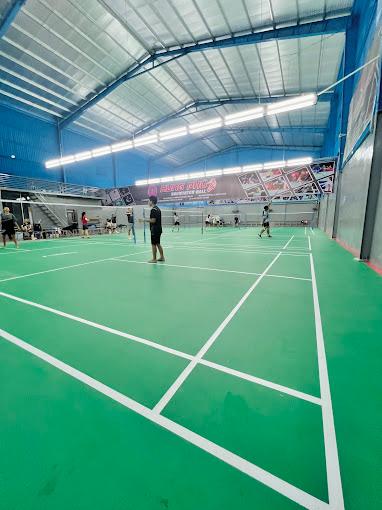Sân Cầu Lông Hưng Phú 5