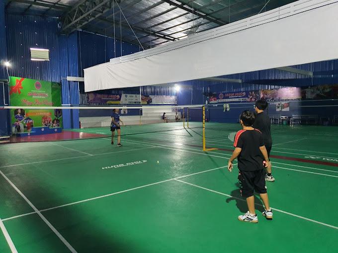Sân Cầu Lông Hưng Phú 3