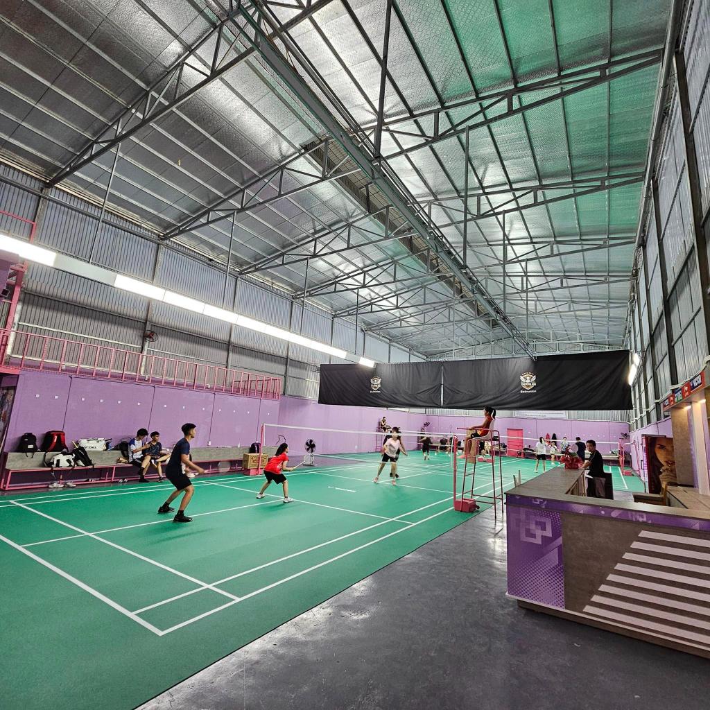 Sân Cầu lông Trường Anh