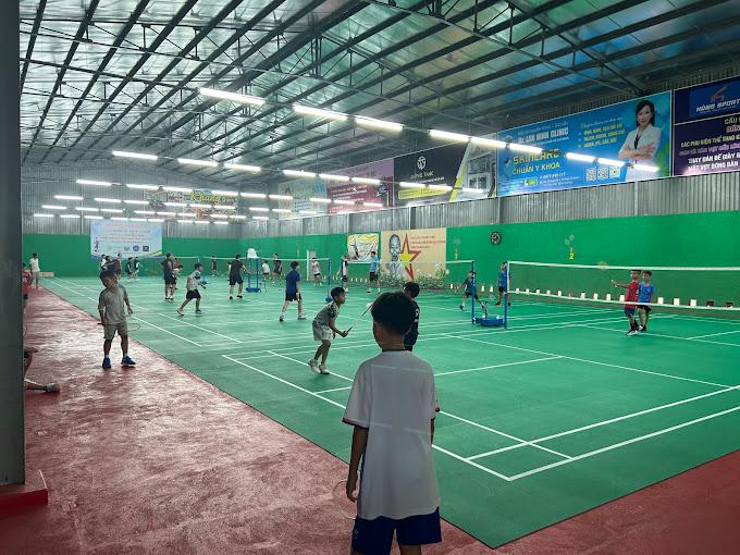 Sân Cầu Lông Mạnh Cường