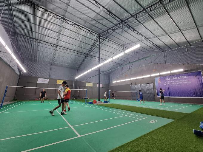 Sân Cầu Lông Song Thạch
