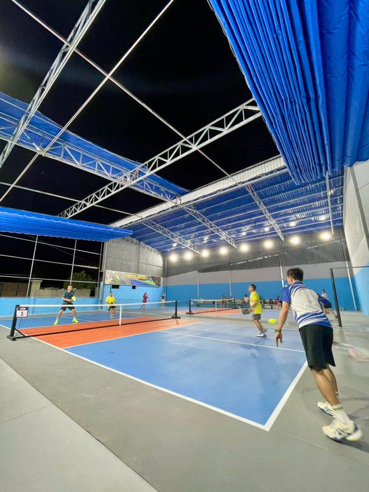 Sân Pickleball và Cầu Lông Phan Thiết (Trung Sport)