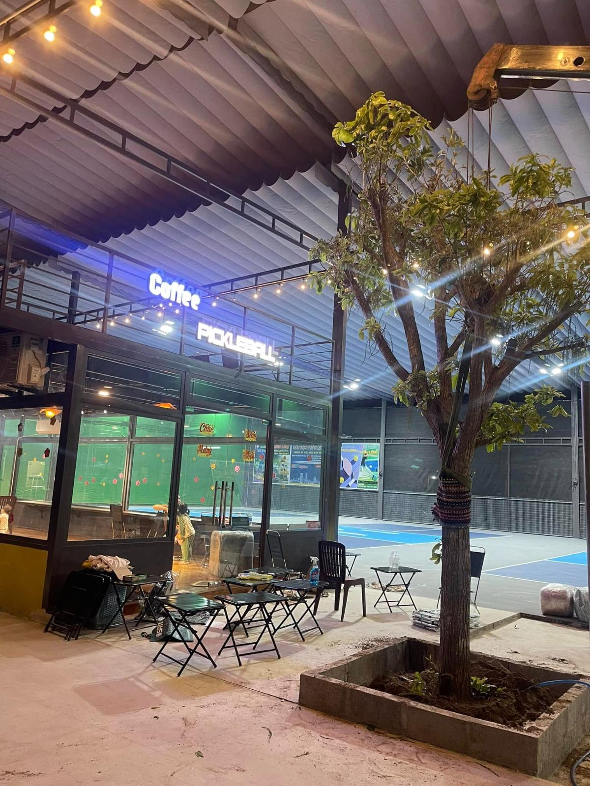 Sân Pickleball & Cầu lông Rừng Xà Cừ (Mỹ Tho)