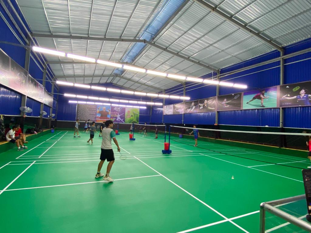 Sân Cầu Lông Chinh Yến Dầu Giây