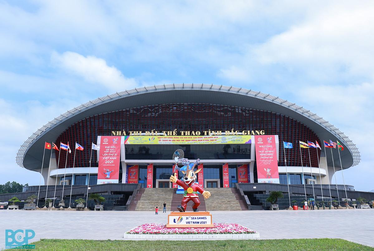 Sân Cầu Lông Nhà Thi Đấu Tỉnh Bắc Giang